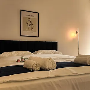 Bluemoon Retreat Hotel Tirana