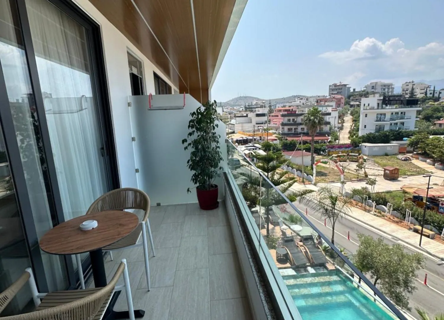 Hotel Ilio Ksamil 4*,